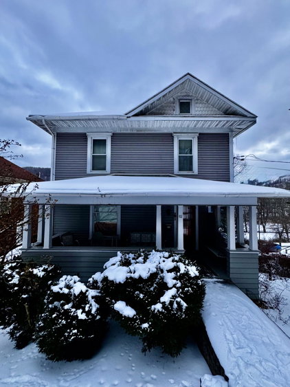 Lakewood Real Estate Serivce in Mount Nebo, WV (4)