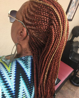 Mae's Beauty Salon in San Diego, CA (5)