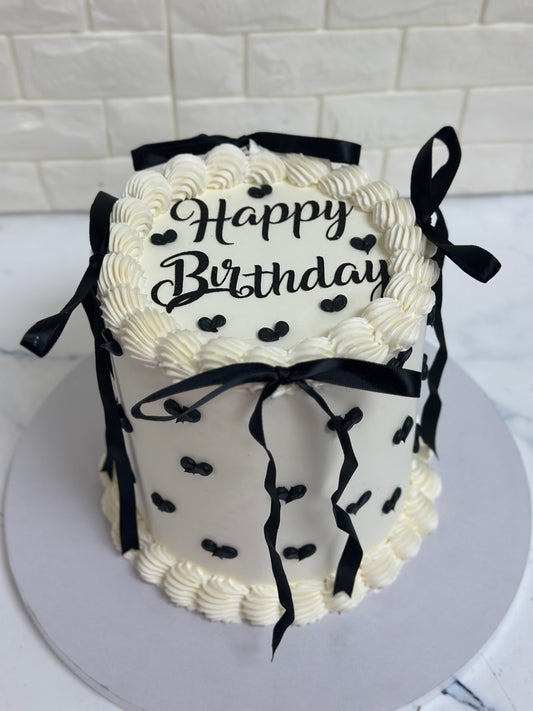 Cakedup Nini in Bedford, OH (4)