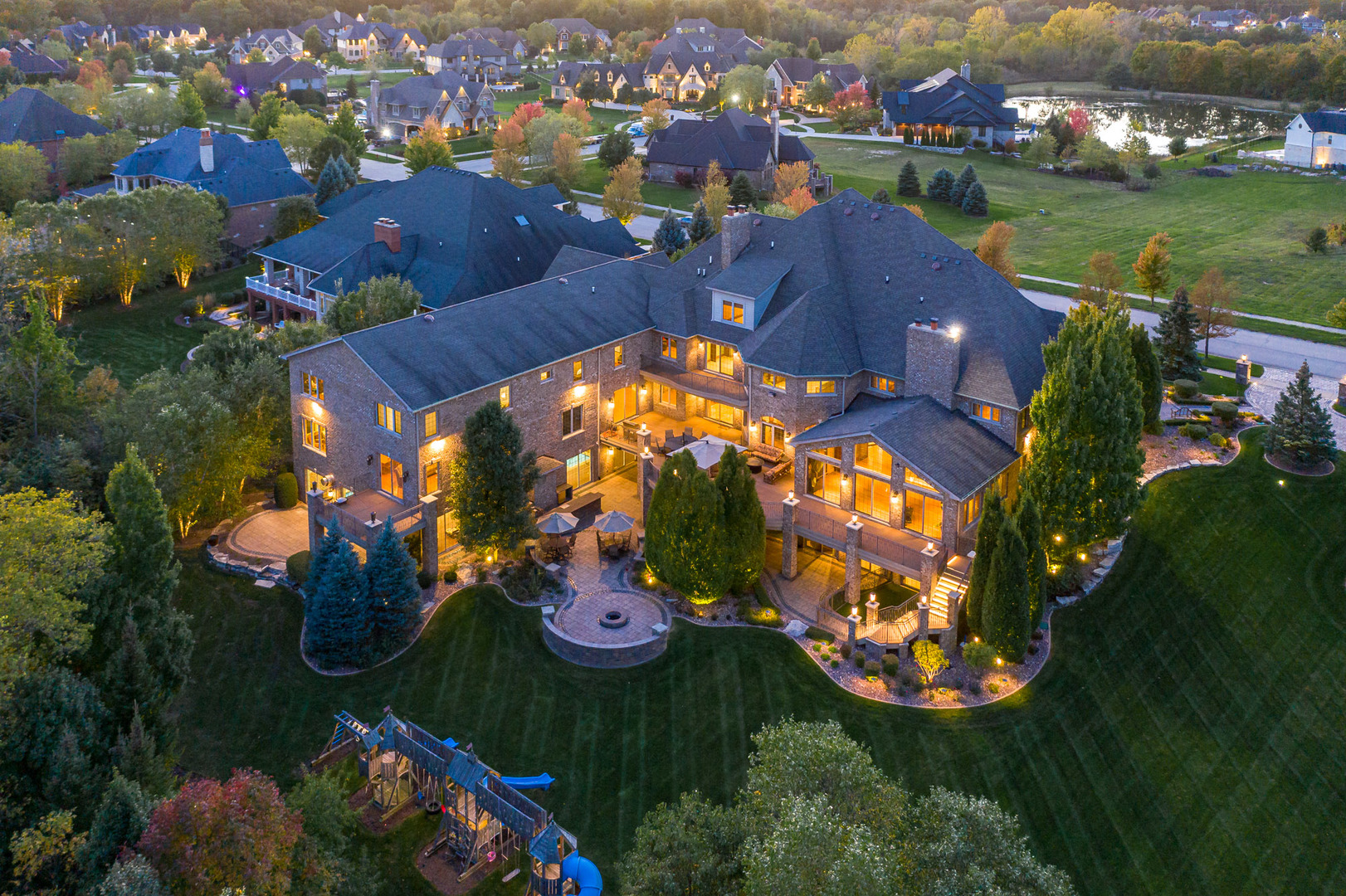 Christine Wilczek & Jason Bacza Group in Lemont, IL (3)