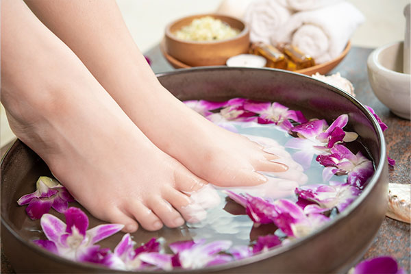 Izzy Nail Salon in Downingtown, PA (2)
