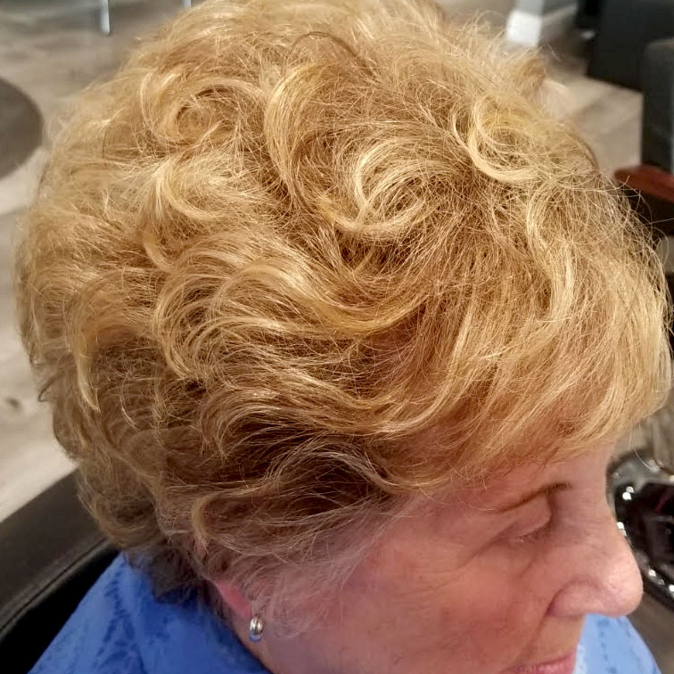 Salon 131 & Facial Spa in Seminole, FL (5)