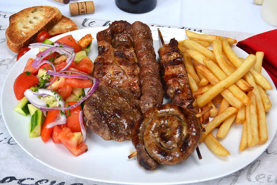 Balkanika Restaurant in Des Plaines, IL (5)