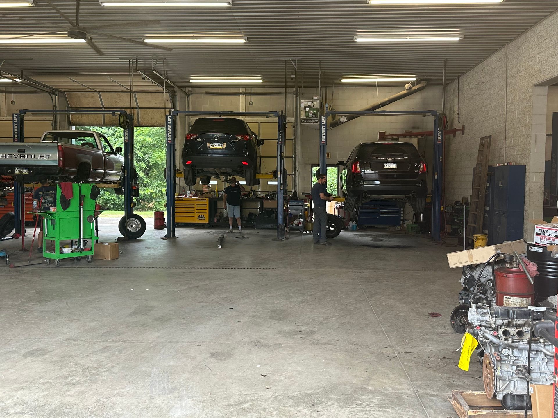 Den's Service Center in York, PA (3)