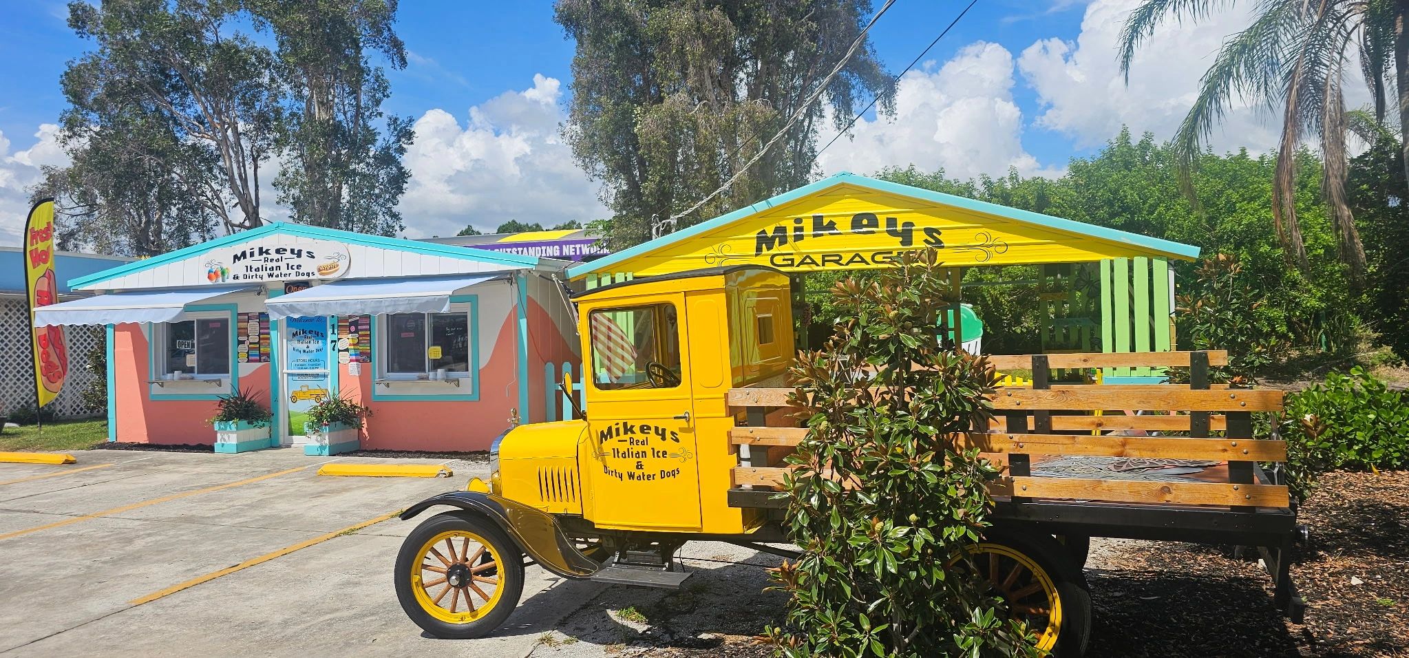 Mikeys Real Italian Ice & Dirty Water Dogs in Sebastian, FL