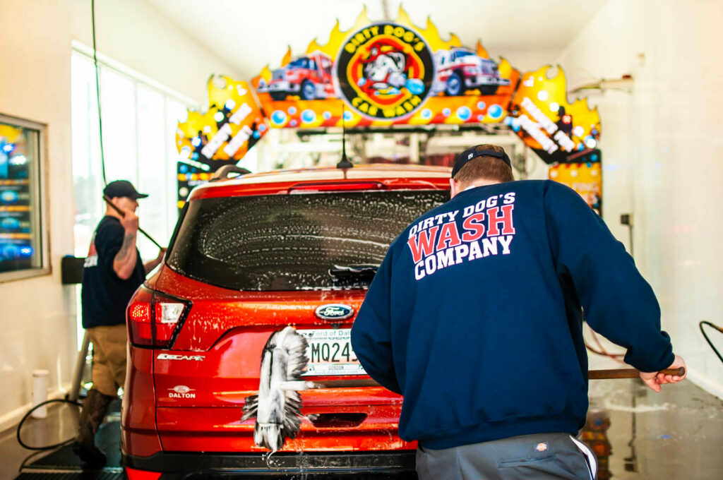 Dirty Dog's Car Wash Calhoun in Calhoun, GA (6)