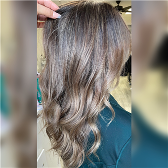 Diana Lazalde Salon in La Quinta, CA (6)