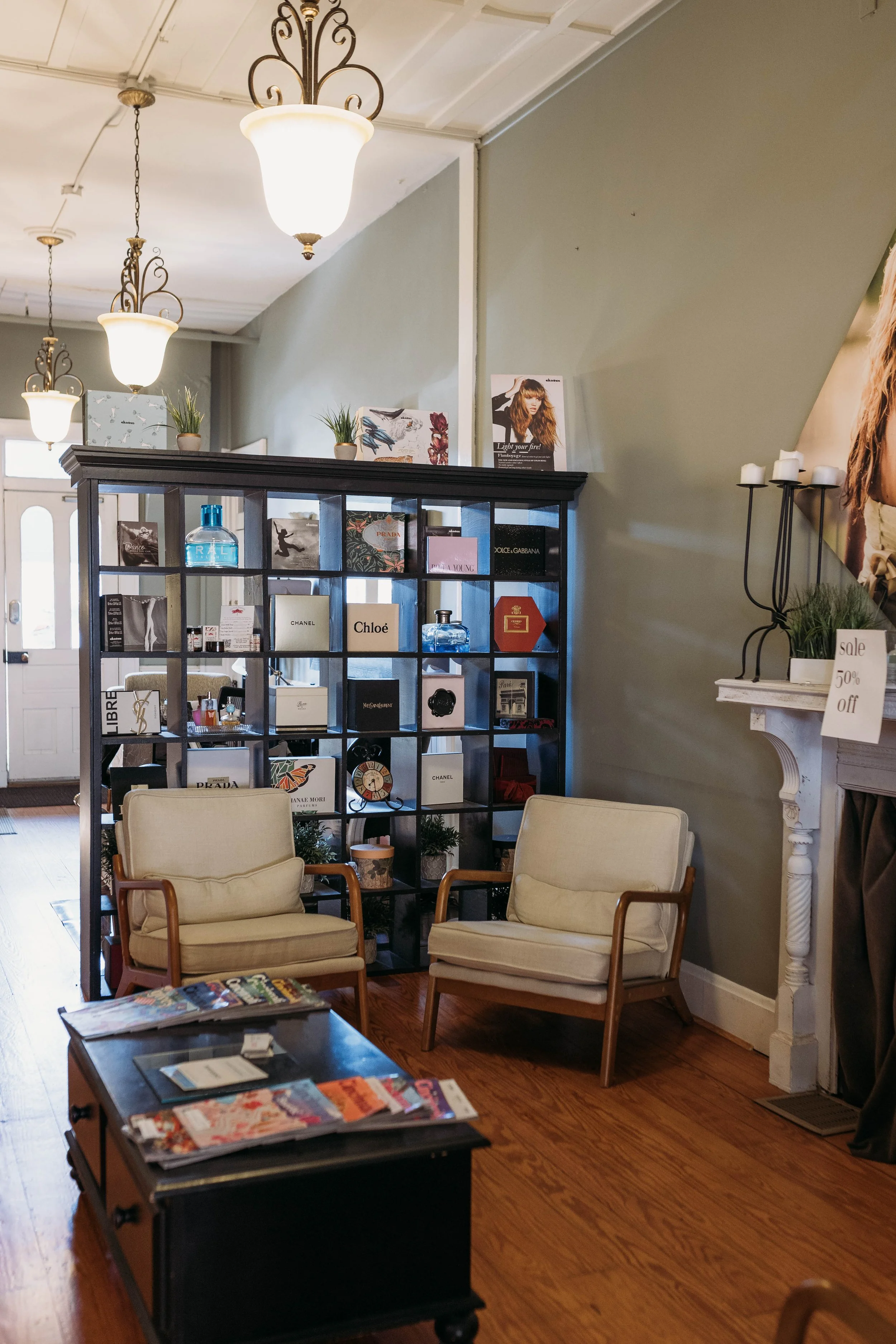 8 Village Square Salon in Glendale, OH (6)