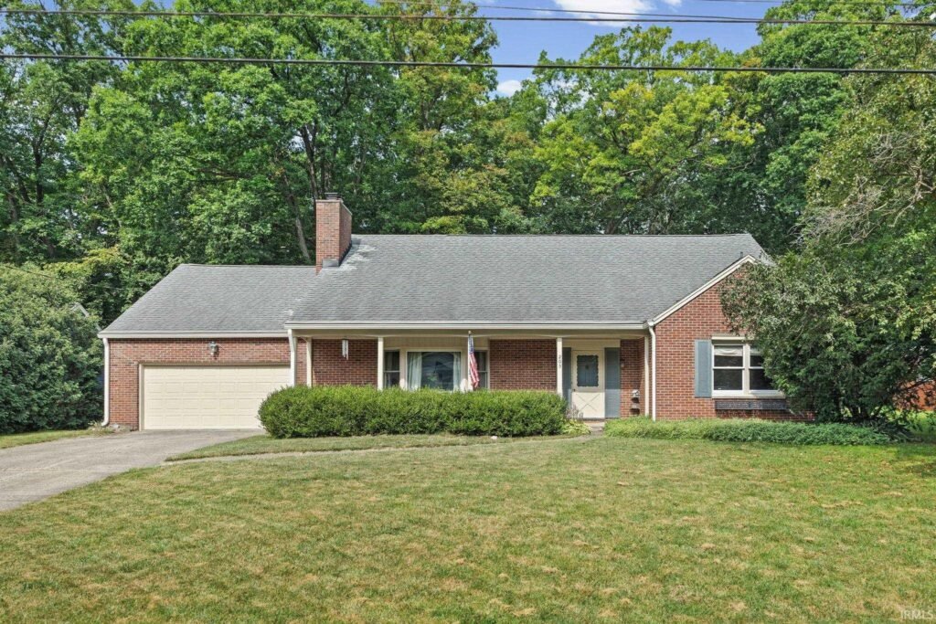 Geoff Gooch Realtor - @Properties - The Russell Team in Battle Ground, IN (2)