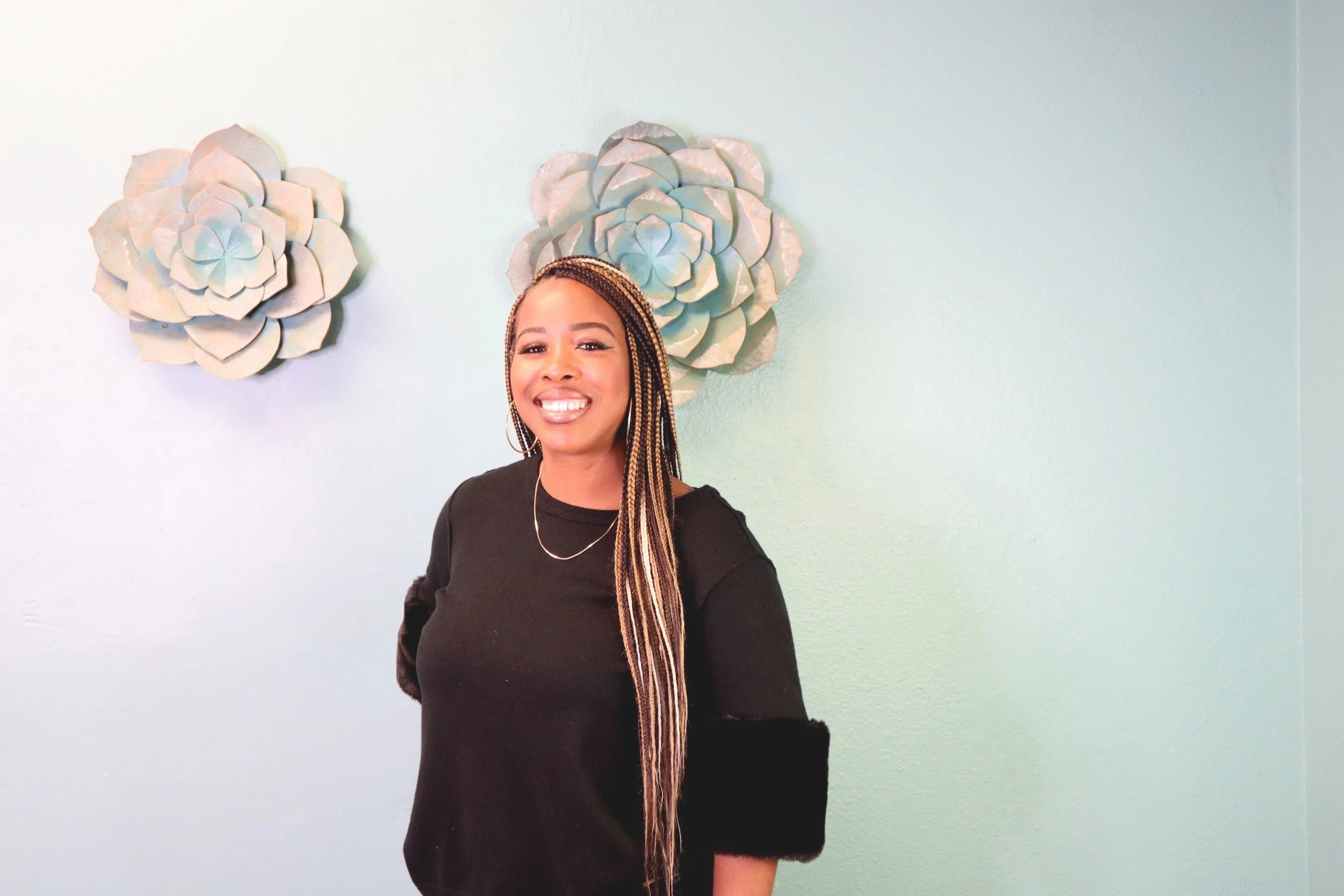 Continued beauty lounge in San Diego, CA (4)
