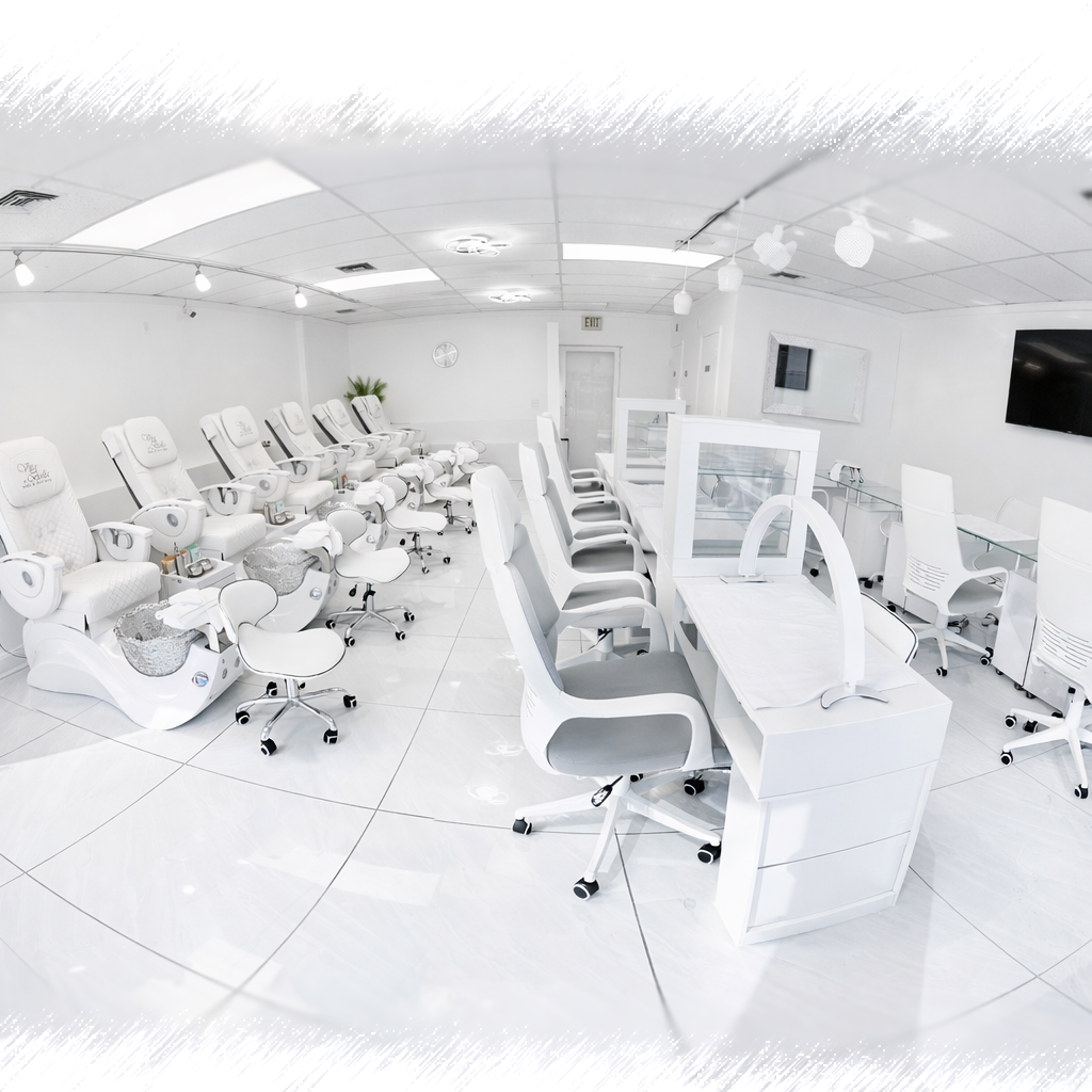 Vita E' Bella Nail & Day Spa in West Palm Beach, FL