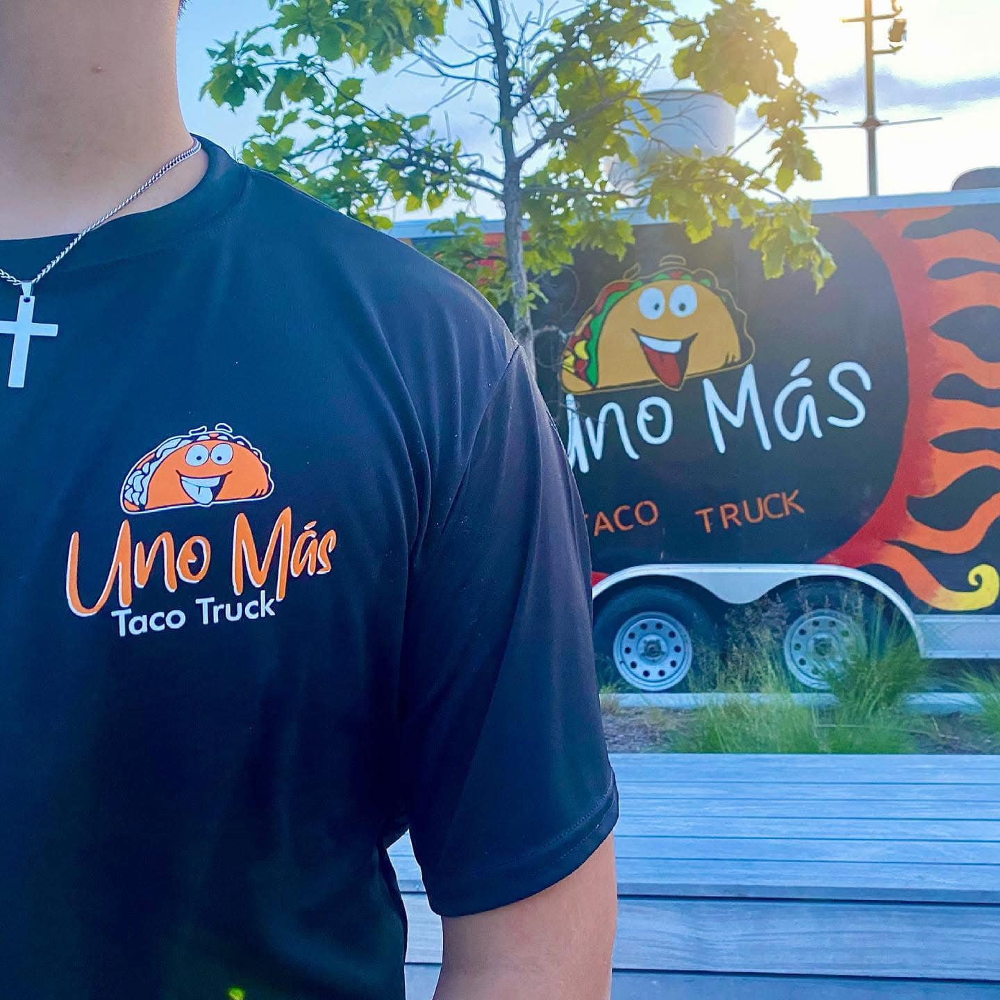 Uno Más Taco Truck in Bloomington, IN (3)