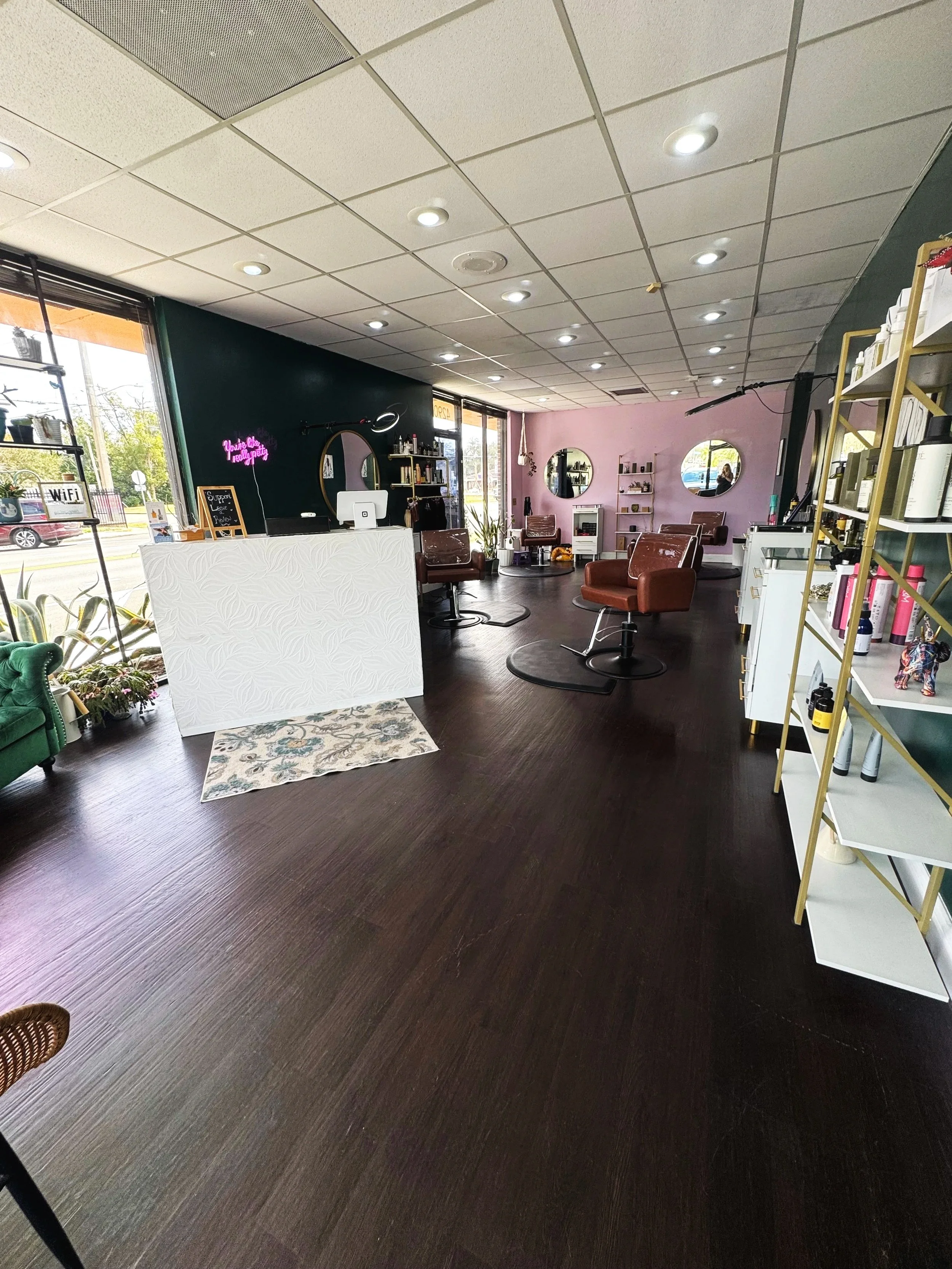 Pretty Green Salon and Spa by Jamie Marie in Jacksonville, FL