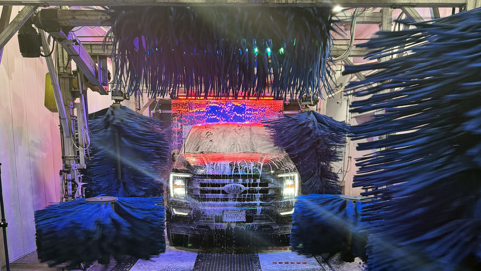 Drip Auto Spa in Highland, IN (2)
