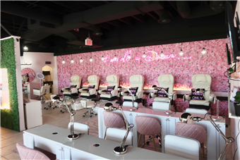 Skinny Dip Nails in North Miami Beach, FL (2)
