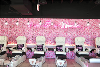Skinny Dip Nails in North Miami Beach, FL (3)