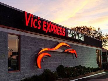 Vic's Express Car Wash & Detail Center in Bolingbrook, IL (2)
