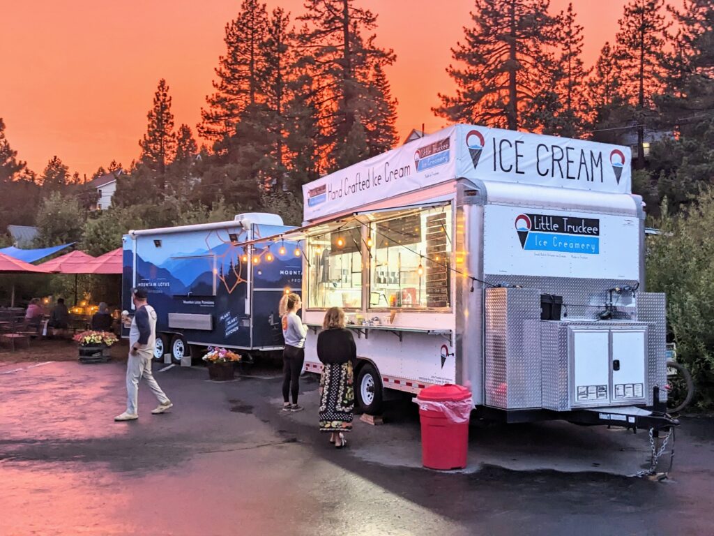 Little Truckee Ice Creamery Truck in Truckee, CA (2)