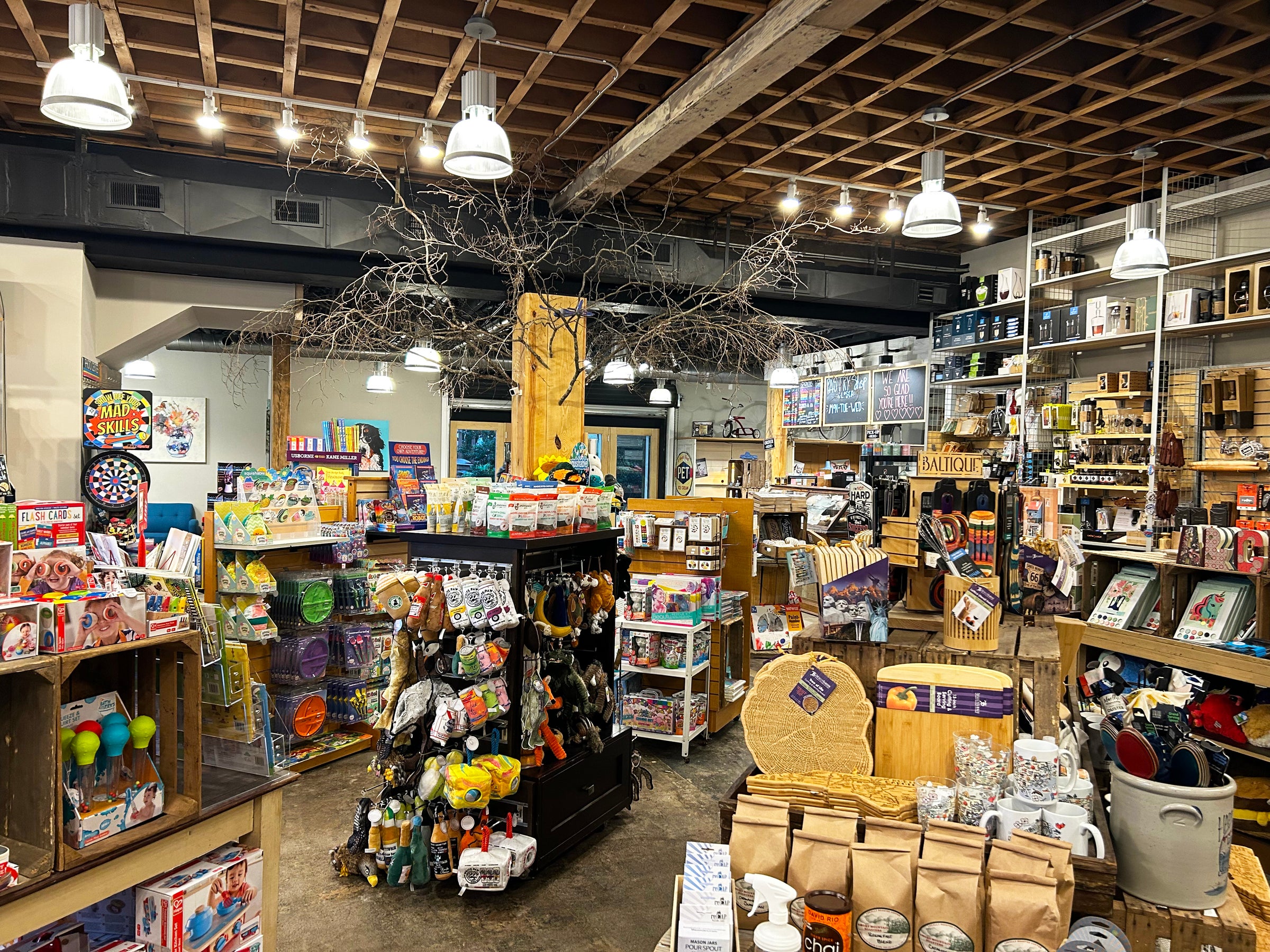 MRKT on the Square - Gift & Toy Store in Bryson City, NC (3)