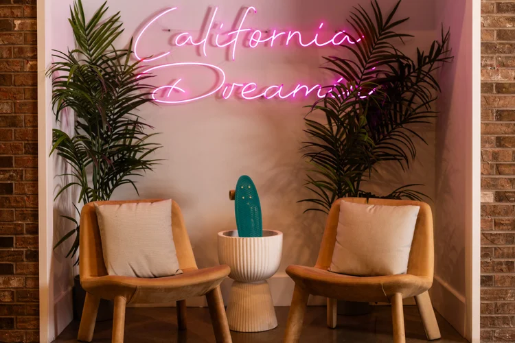 Burbank Café + Bar in Burbank, CA