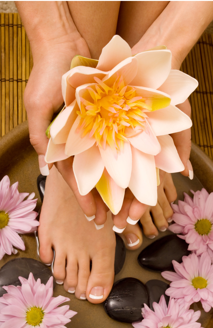 NAILS R US in Morganton, NC (2)