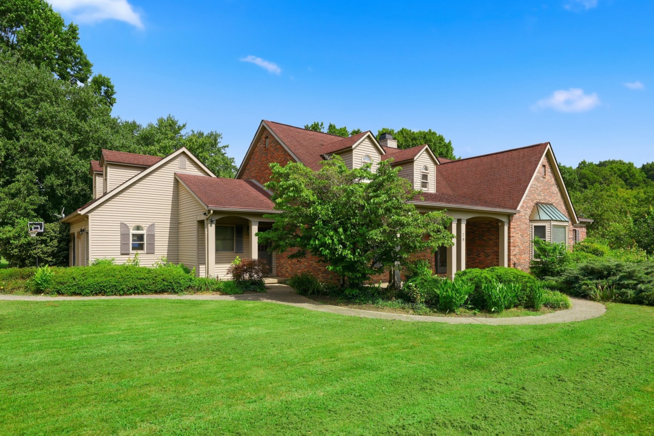 Joe Hayden Real Estate Team in Louisville, KY (2)