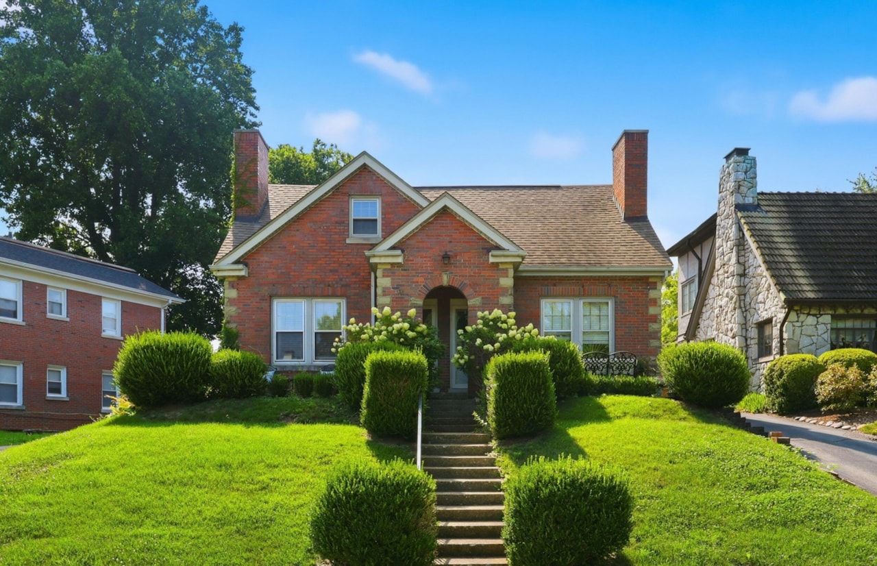 Joe Hayden Real Estate Team in Louisville, KY (3)