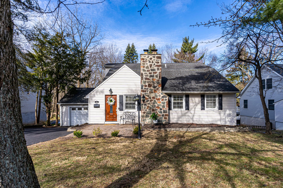 Alexandra Preziosi - Real Estate in Rutherford, NJ (2)