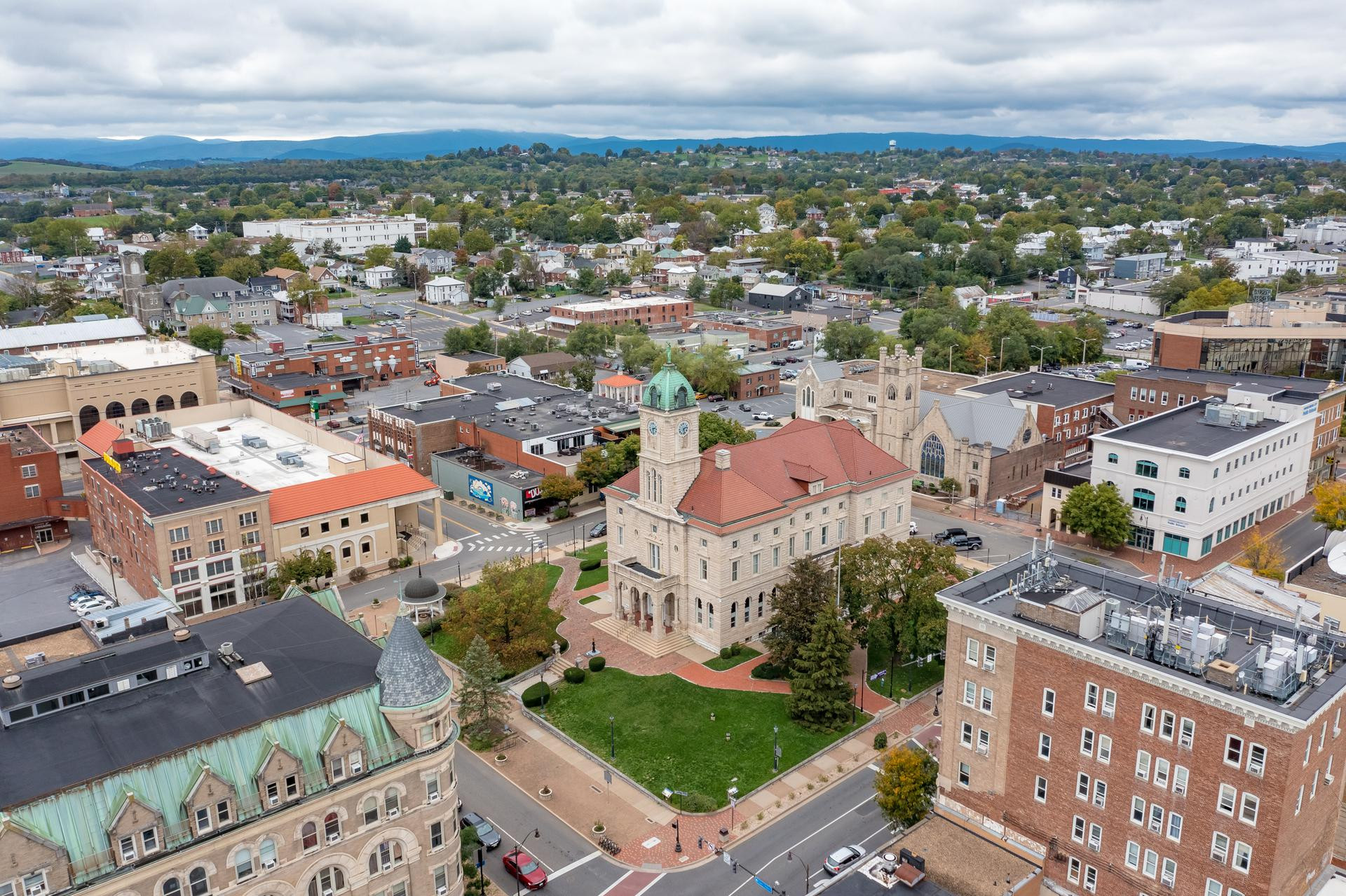 Lee & Associates Commercial Real Estate in Harrisonburg, VA