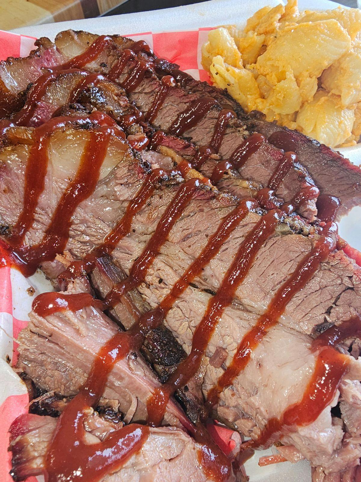 Chubz Smoke House Catering in Southfield, MI