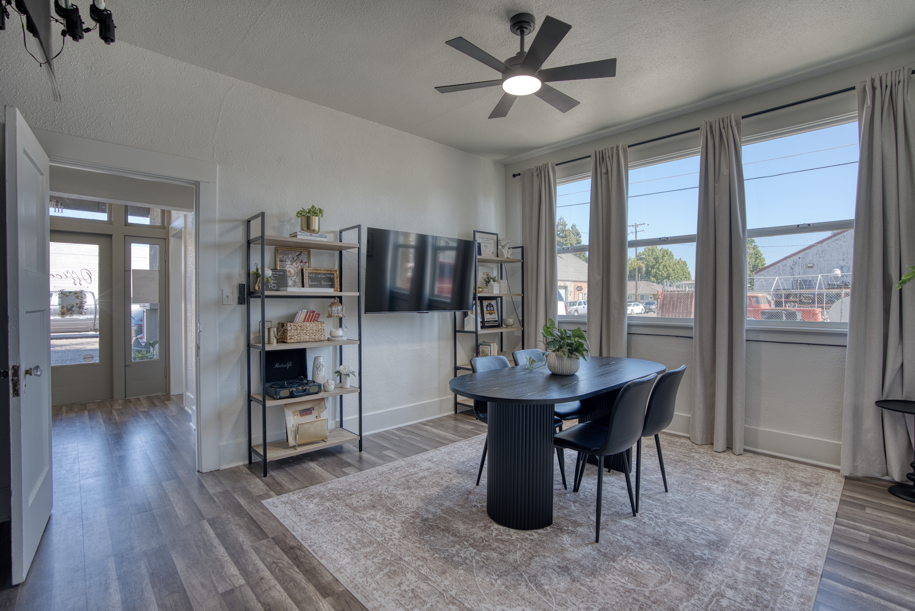 The Office Collaborative Workspace in Ripon, CA