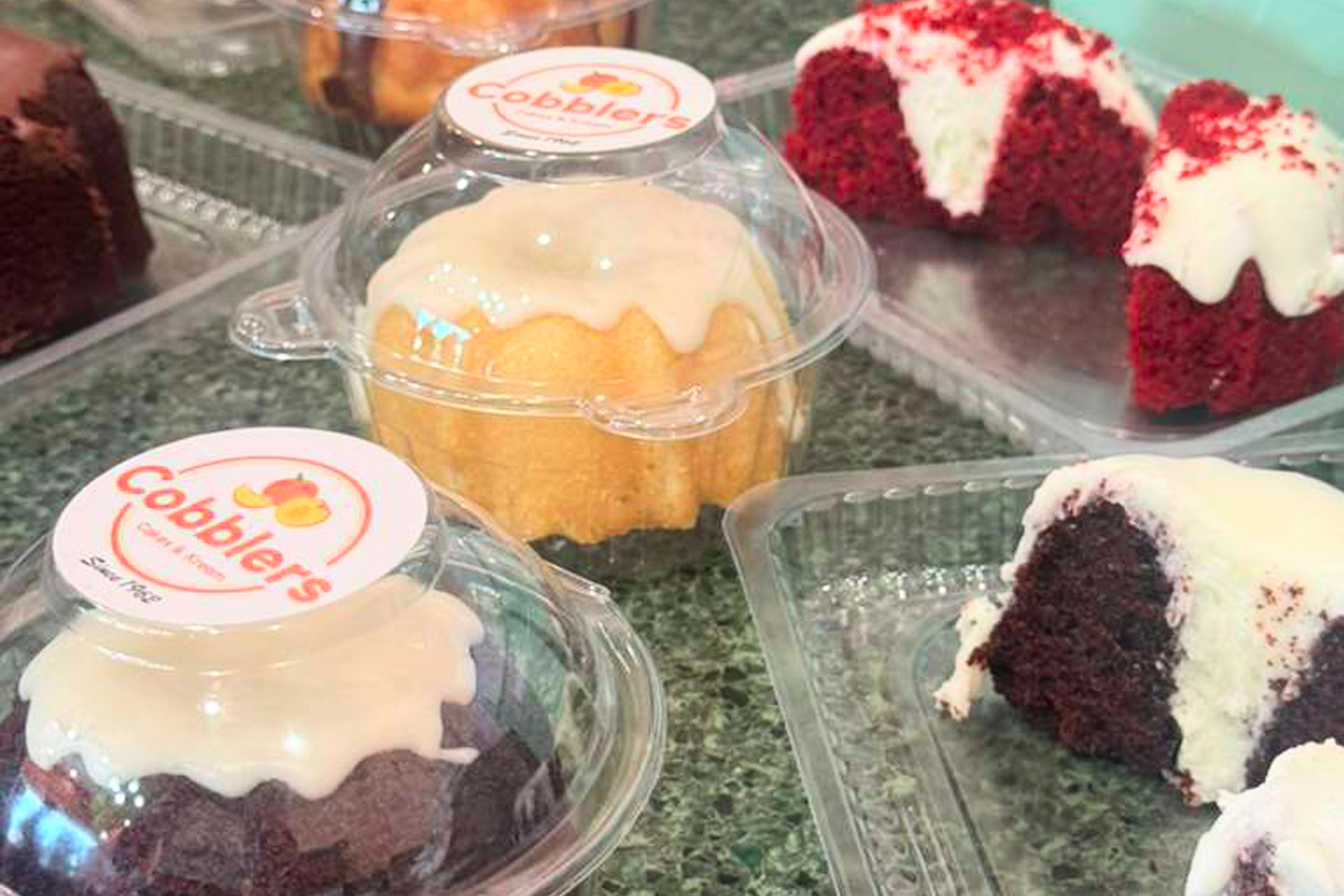 Cobblers Cakes & Kream in Inglewood, CA (4)