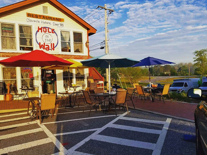 Hole In The Wall in Blairsville, GA