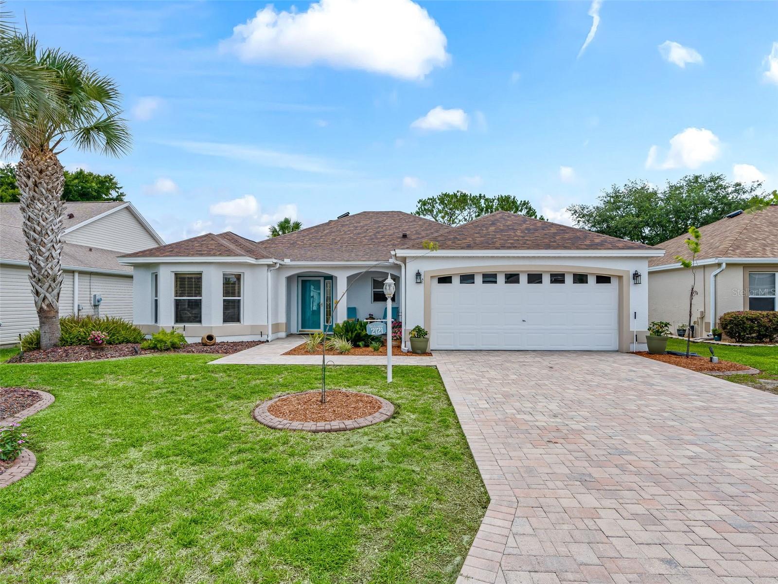 DENISE BESEROCK, Realtor® in Tavares, FL (4)