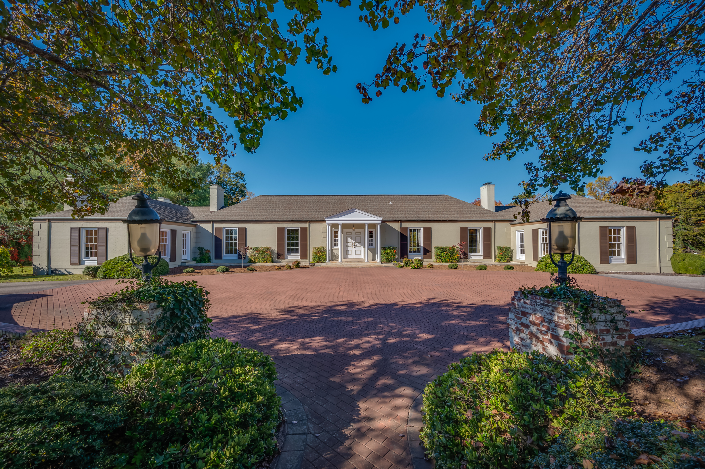 Walker, Wallace & Emerson Realty in Landrum, SC (4)
