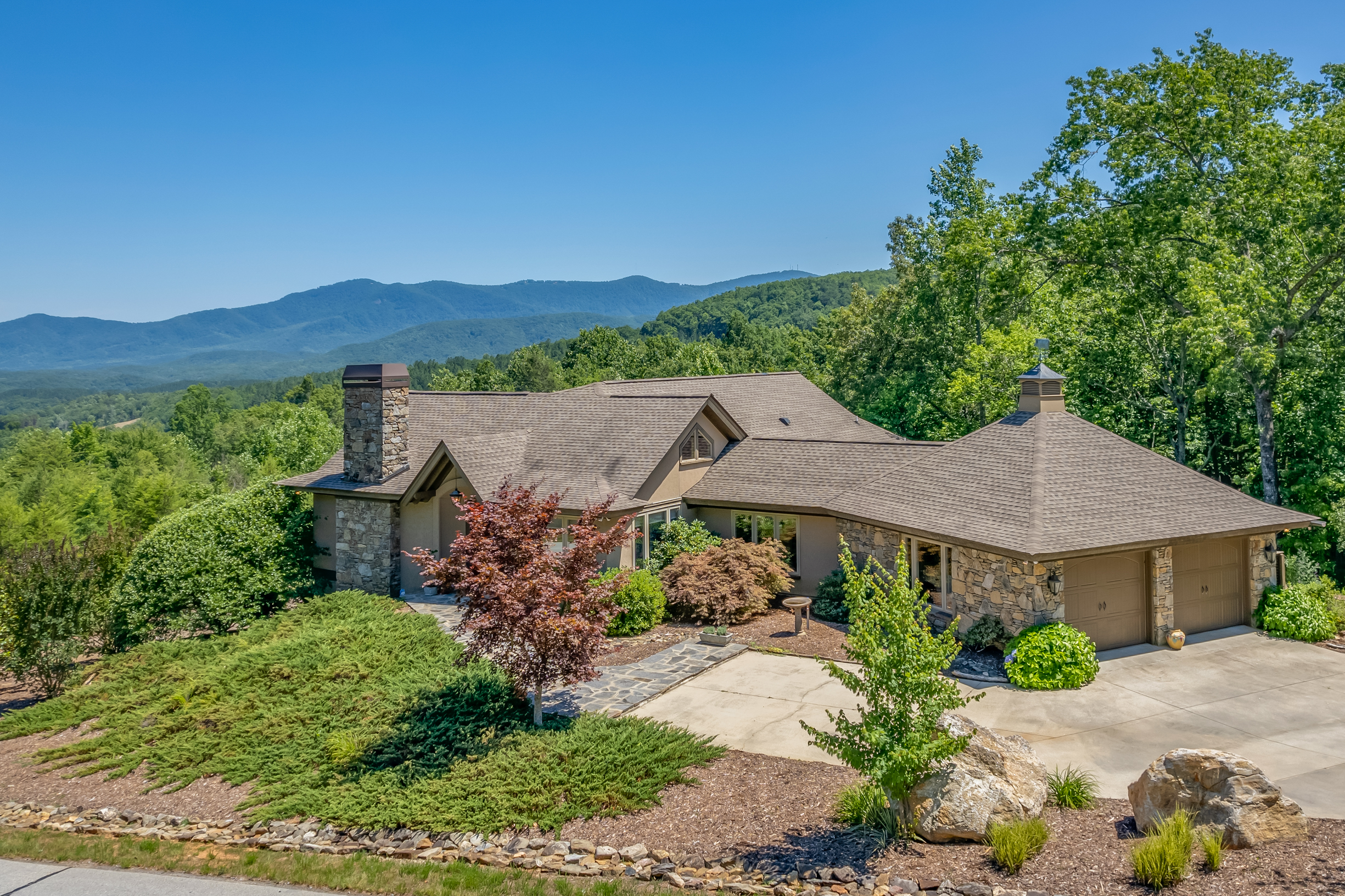 Walker, Wallace & Emerson Realty in Landrum, SC (5)