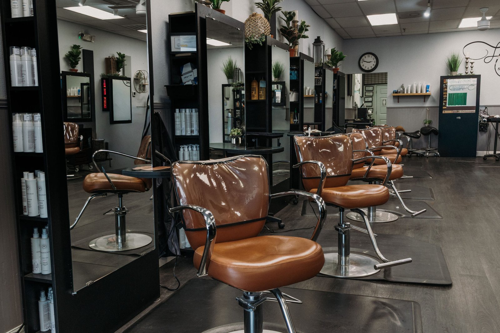 Hair We Are Salon Virginia Beach in Virginia Beach, VA (5)