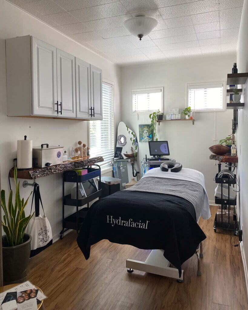The Fox Hair Salon & Waxing Studio in Santa Rosa, CA (6)