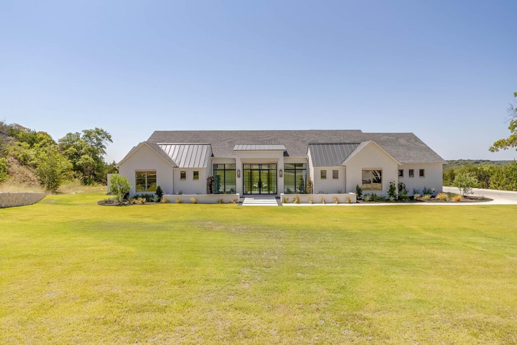 Rebecca Young, Real Estate Agent in Willow Park, TX (4)
