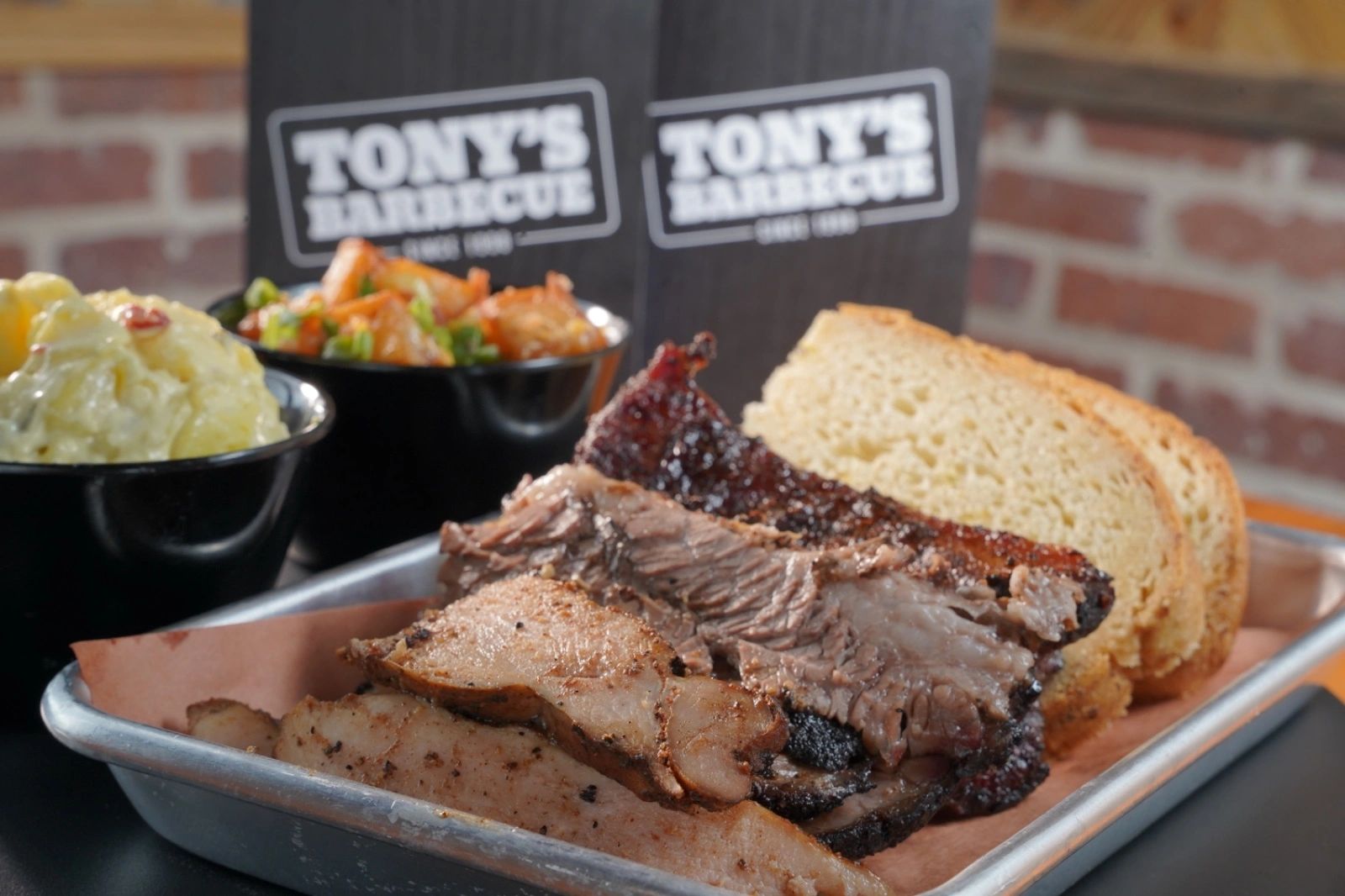 Tony's BBQ & Steakhouse in La Porte, TX