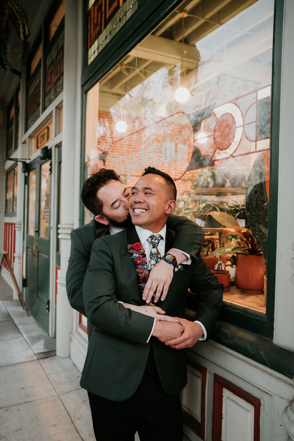 Rainbow Weddings & Events by Sara in Belvedere Tiburon, CA (5)