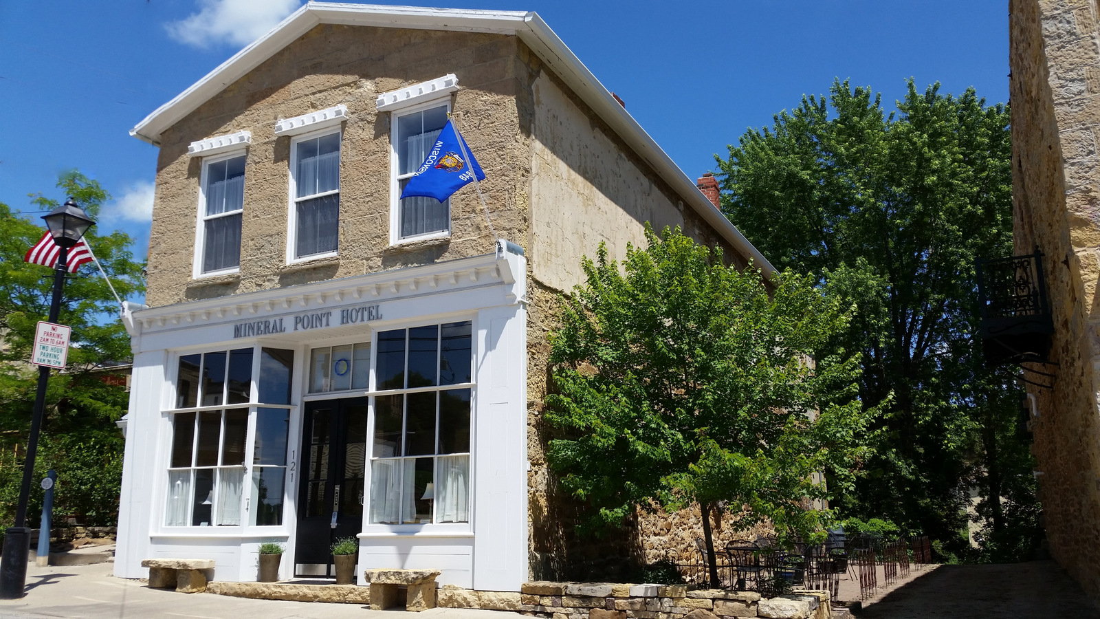 Mineral Point Hotel & Suites in Mineral Point, WI