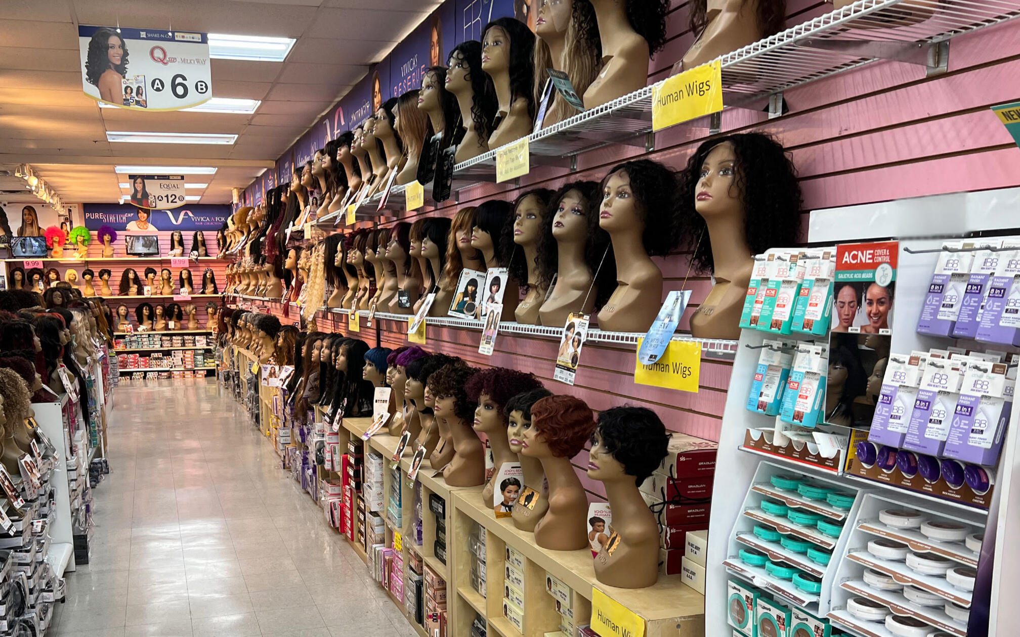 Seven Dollar Beauty Supply in Dallas, TX
