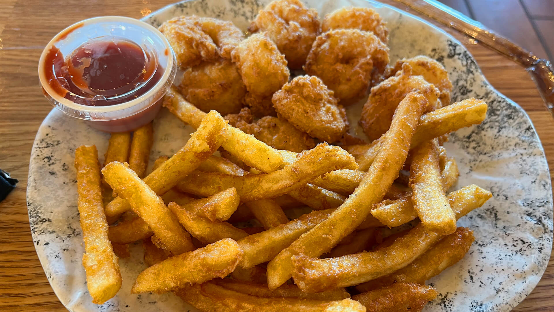 The Wharf Casual Seafood in Marianna, FL (4)