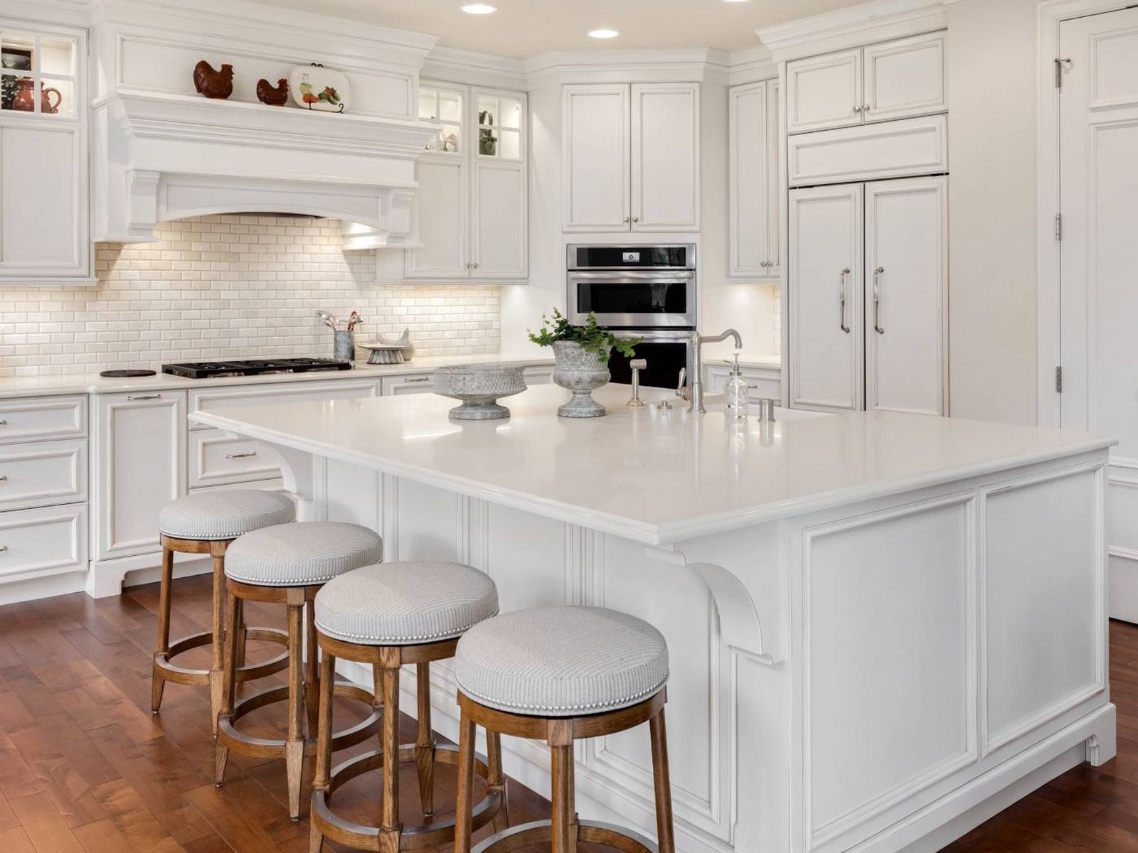 Lily Vallario and Sophia Chedrauy - Maryland Real Estate Agent in Gaithersburg, MD (4)
