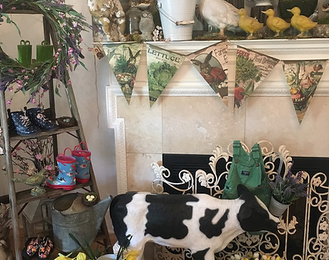 Muir's Tea Room & Gift Shop in Sebastopol, CA (2)