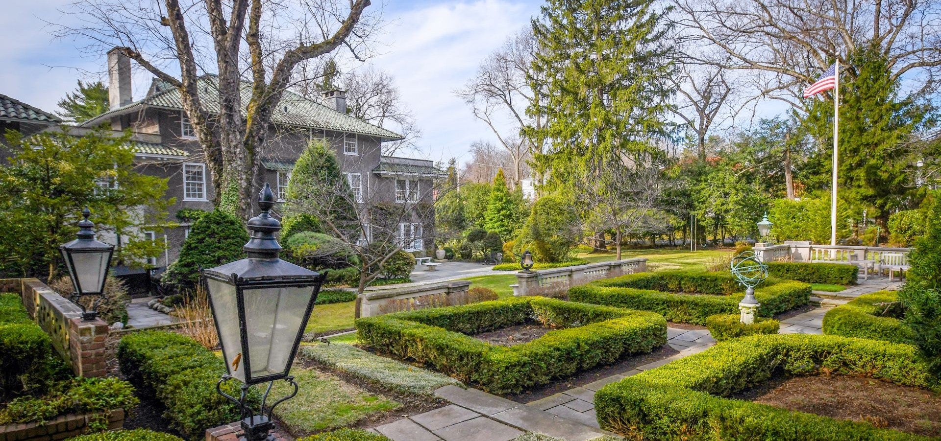 Lois Schneider Realtor in Summit, NJ (2)
