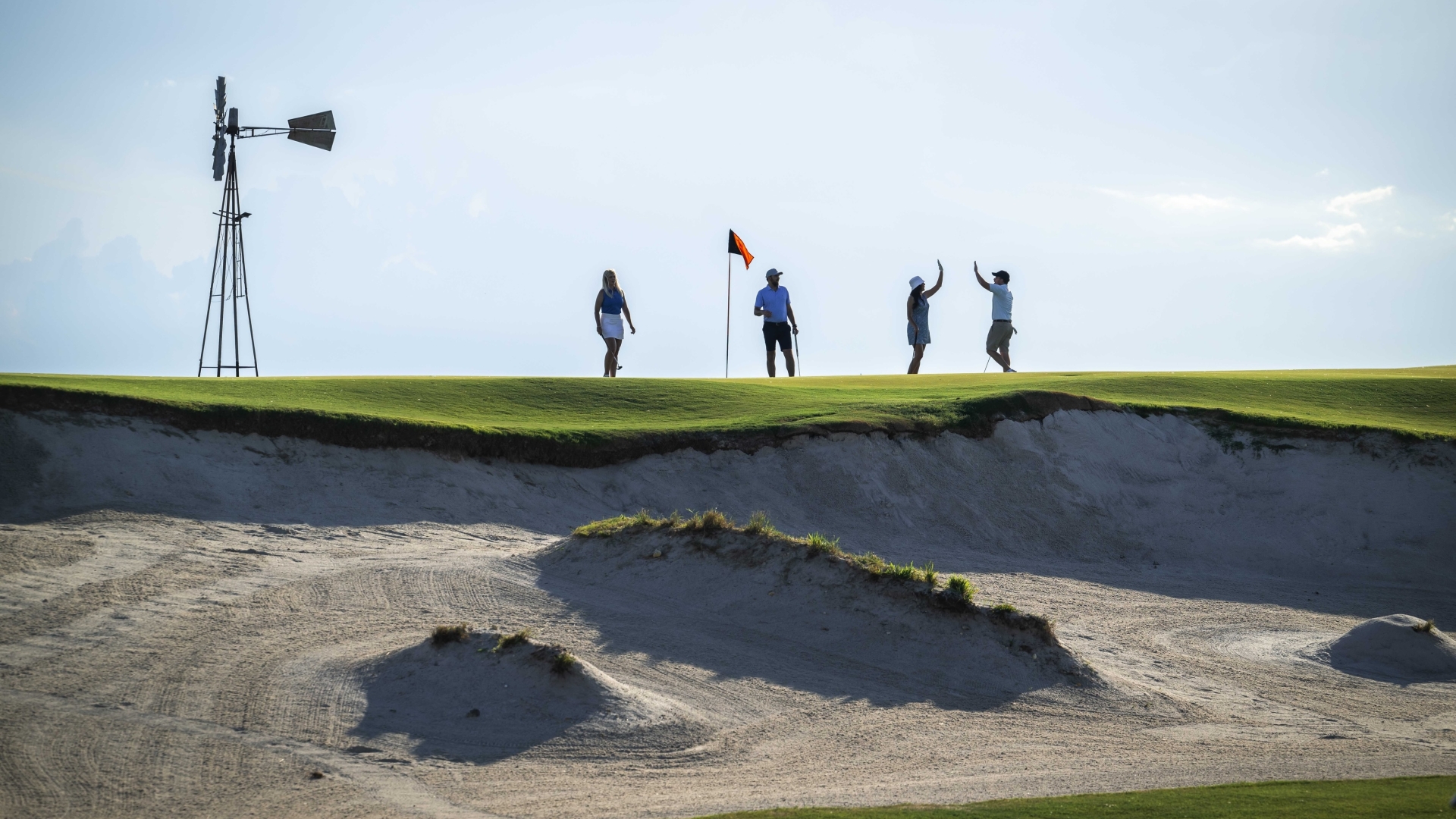 CLUBHOUSE AT STREAMSONG RED AND BLUE in Bowling Green, FL (2)