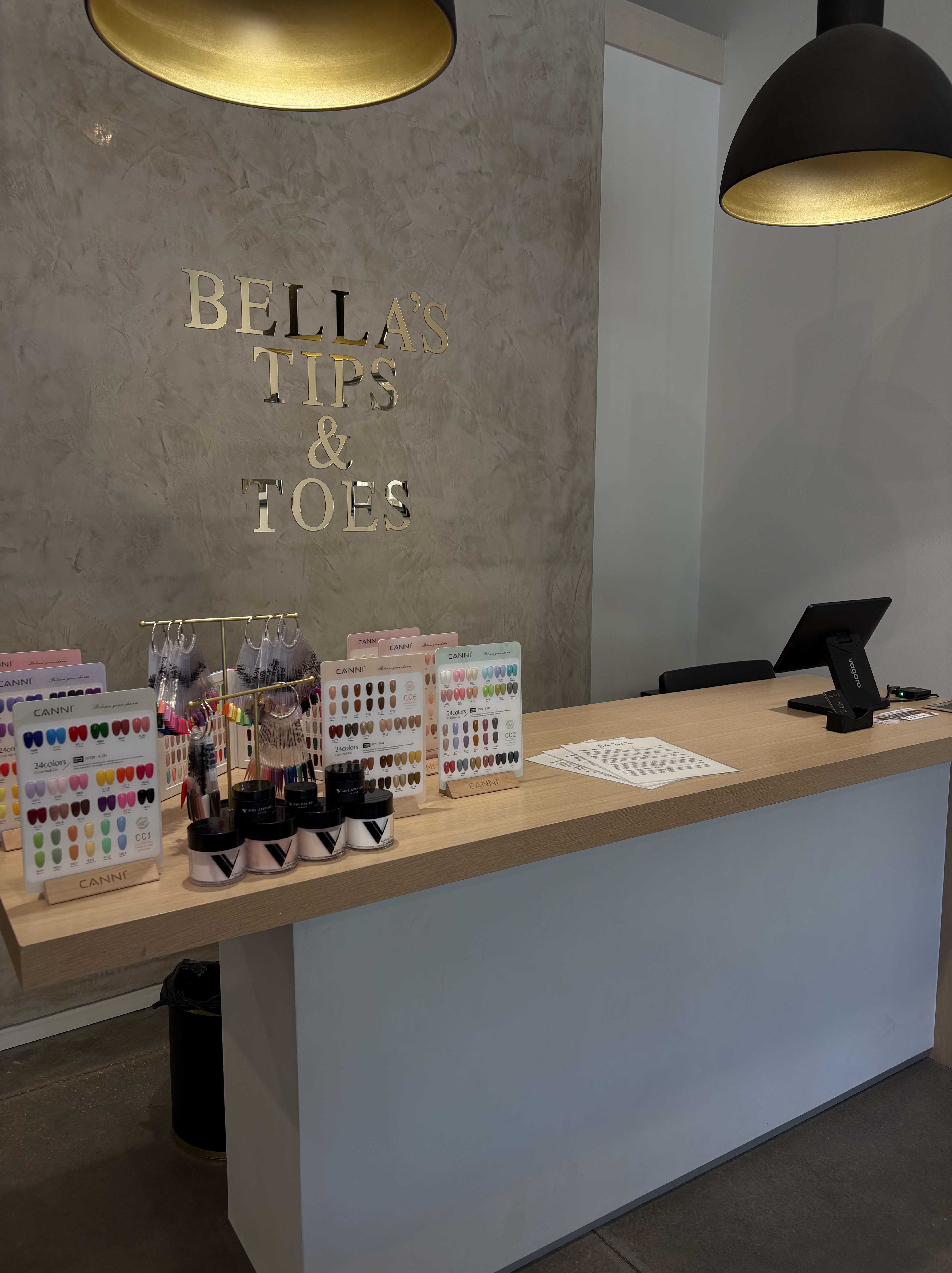 Bella's Tips & Toes Nail Salon in DeLand, FL