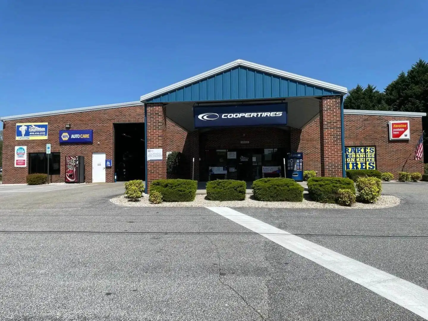 Dickinson Service Center in Hickory, NC